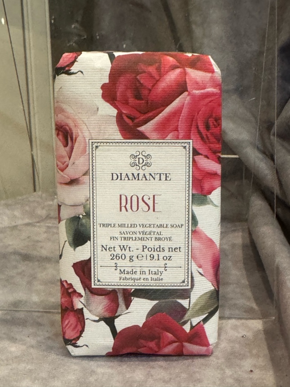 Diamante Rose Triple Milled Vegetable Soap -9.1 oz
